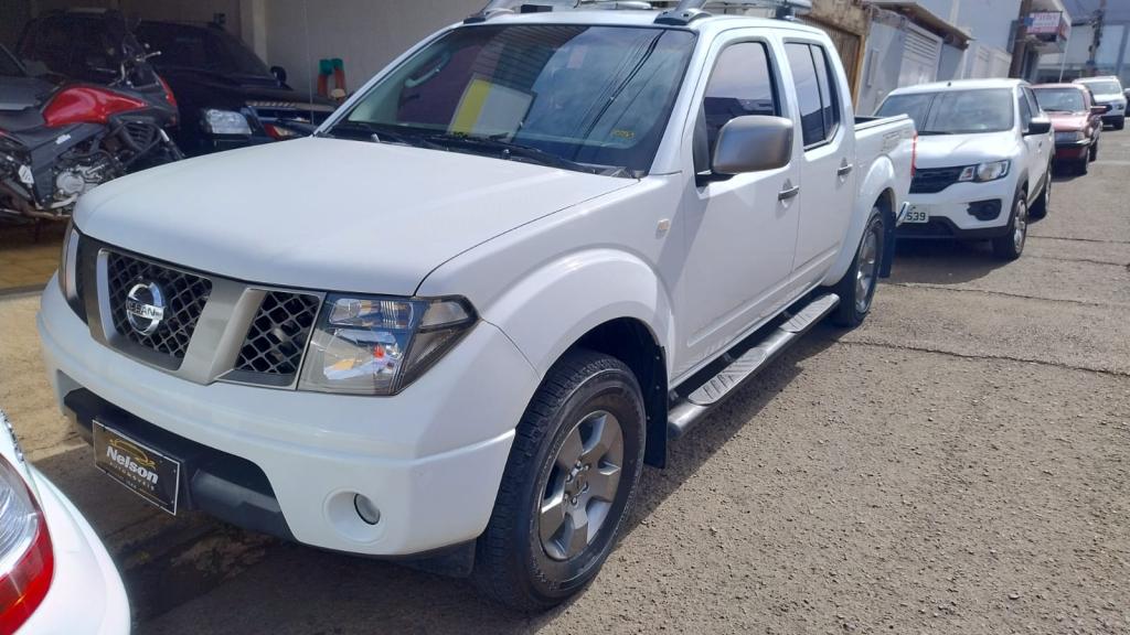 NISSAN Frontier