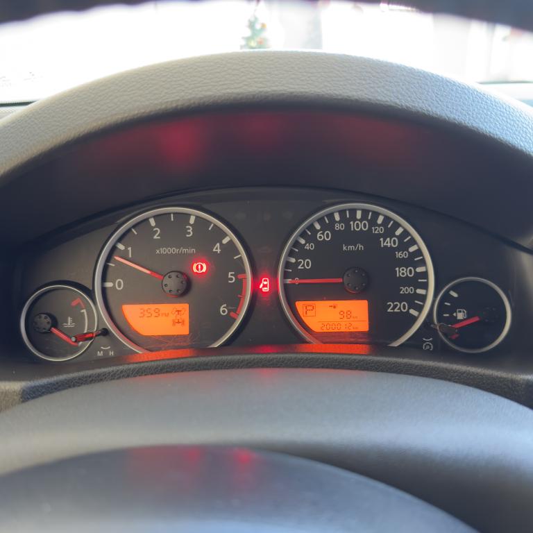 NISSAN Frontier - Foto