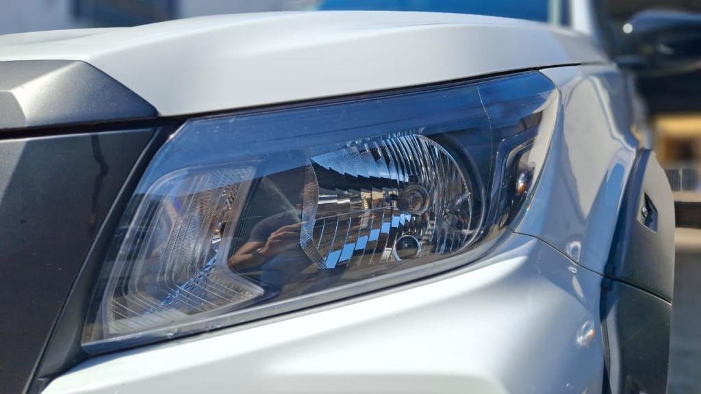 NISSAN Frontier - Foto