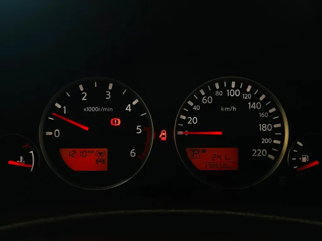 NISSAN Frontier - Foto