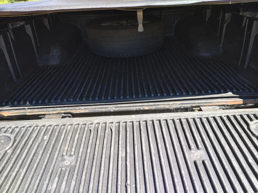 NISSAN Frontier - Foto