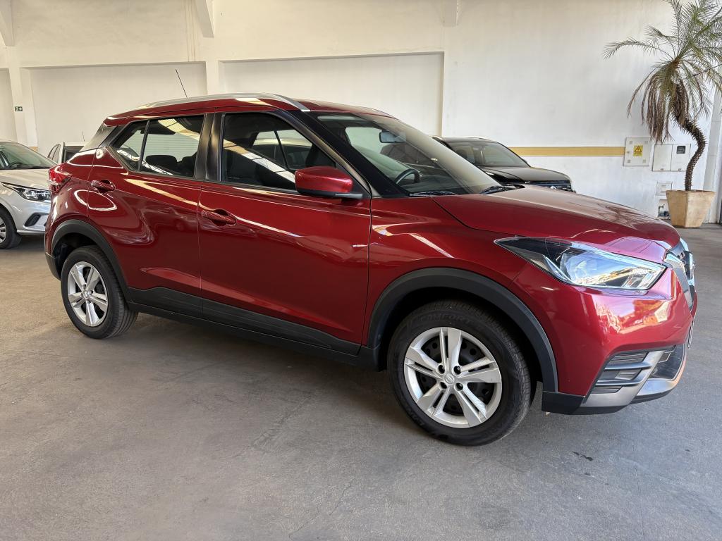 NISSAN Kicks - Foto