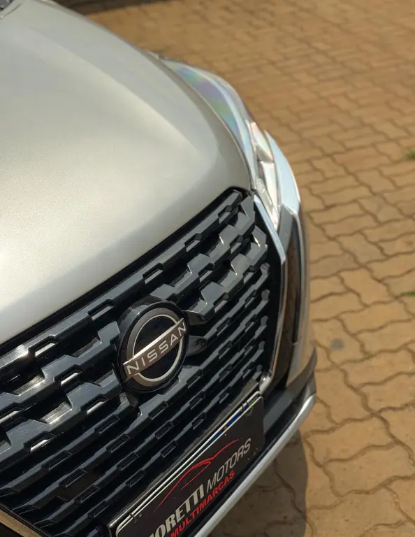 NISSAN Kicks - Miniatura