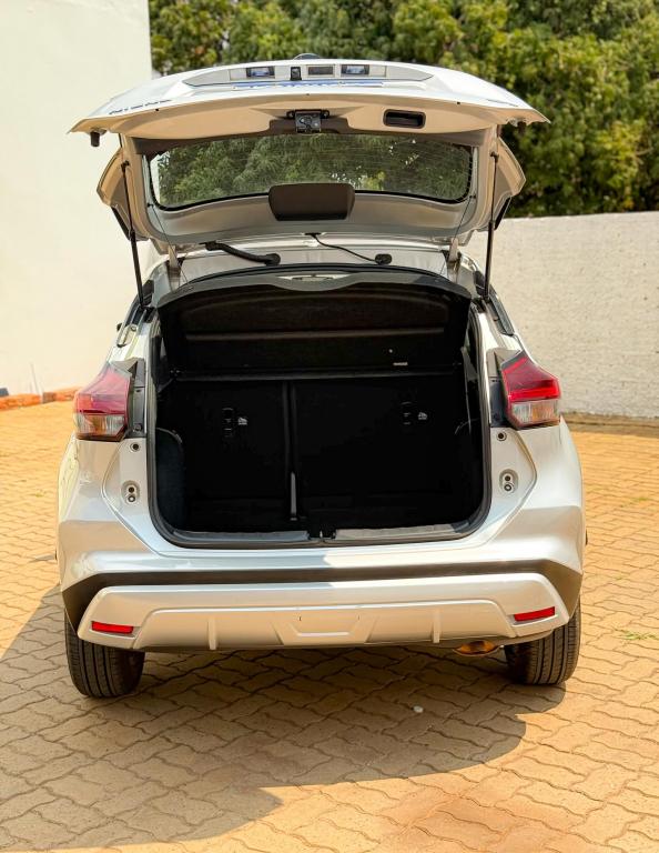 NISSAN Kicks - Foto