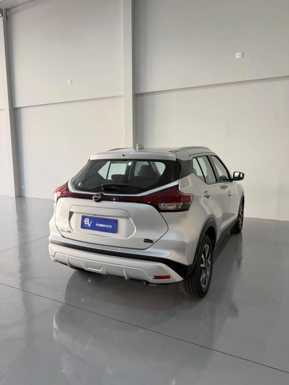 NISSAN Kicks - Foto