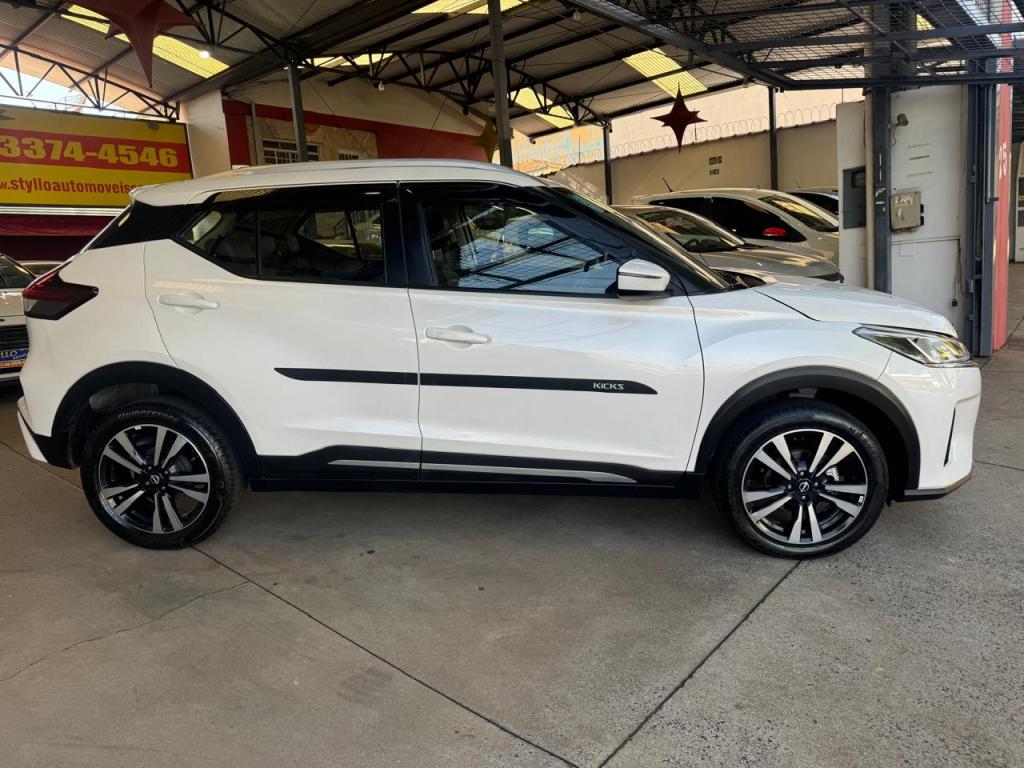 NISSAN Kicks - Foto