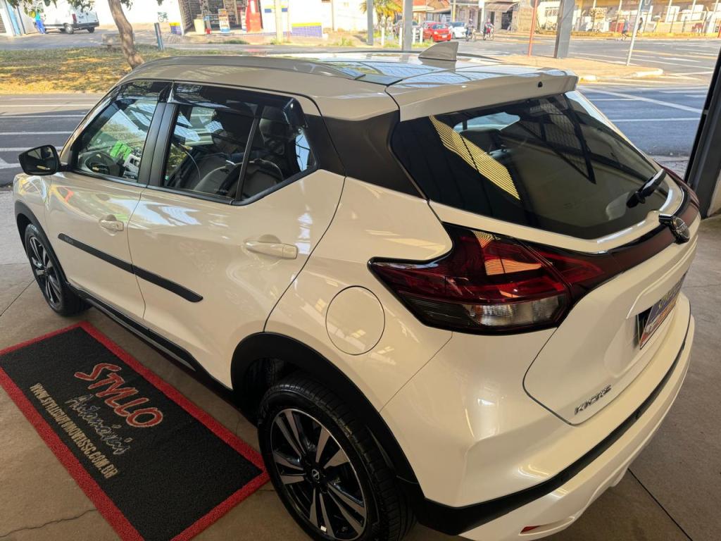 NISSAN Kicks - Foto