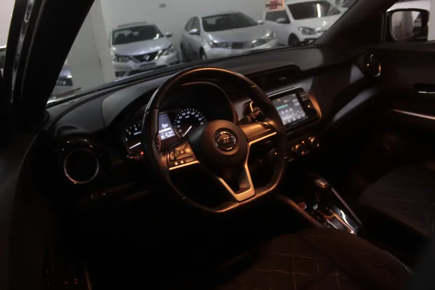 NISSAN Kicks - Foto