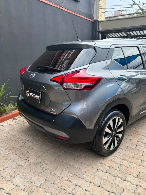 NISSAN Kicks - Foto