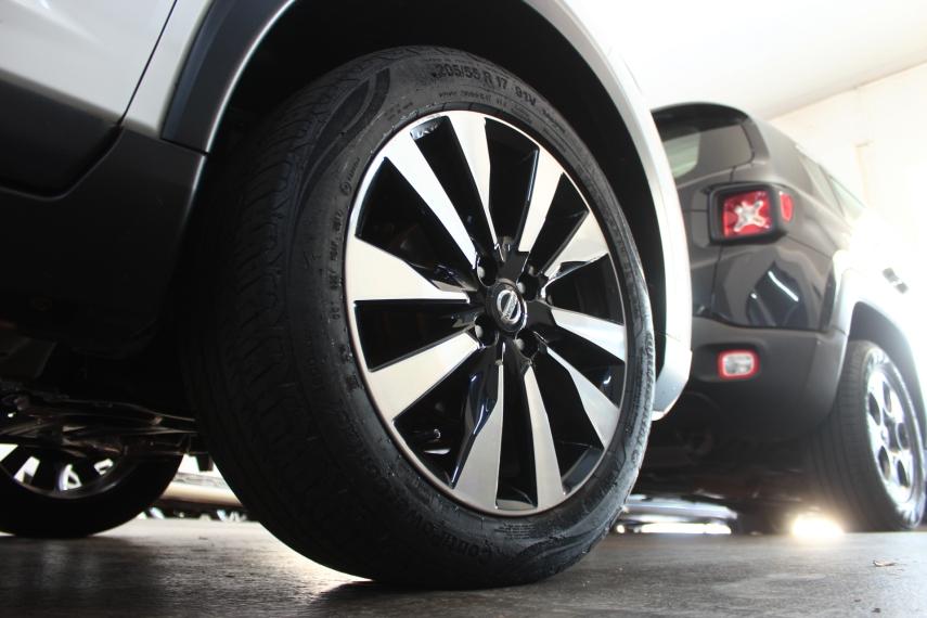 NISSAN Kicks - Foto