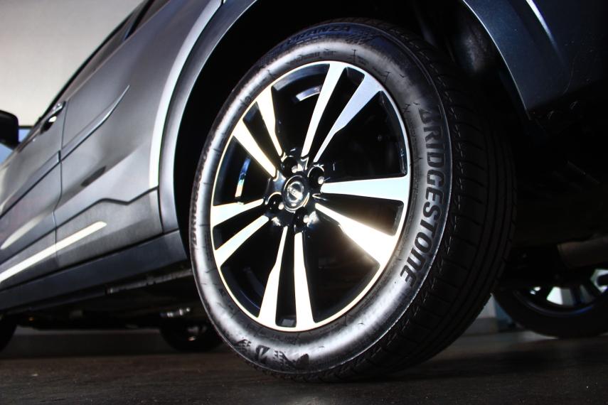 NISSAN Kicks - Foto