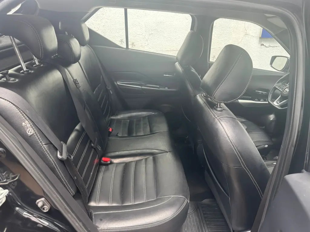 NISSAN Kicks - Foto