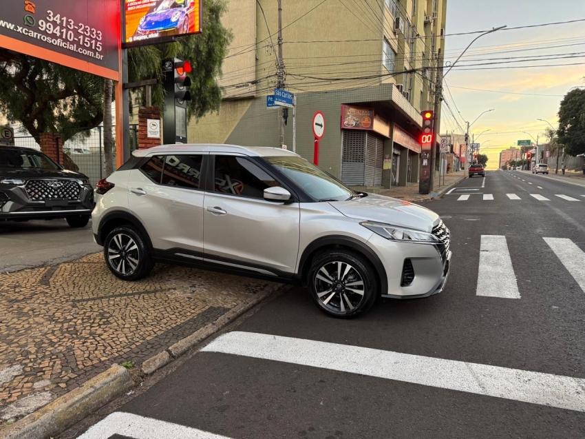 NISSAN Kicks - Foto