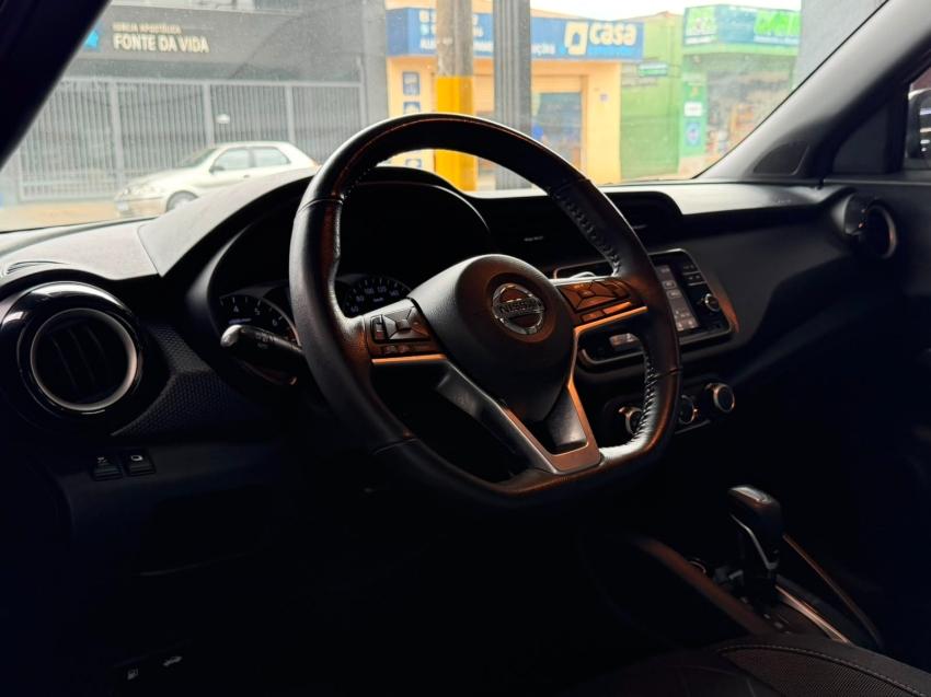 NISSAN Kicks - Foto