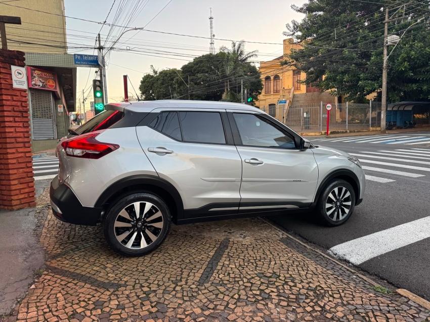 NISSAN Kicks - Foto
