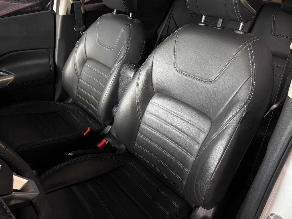 NISSAN Kicks - Foto