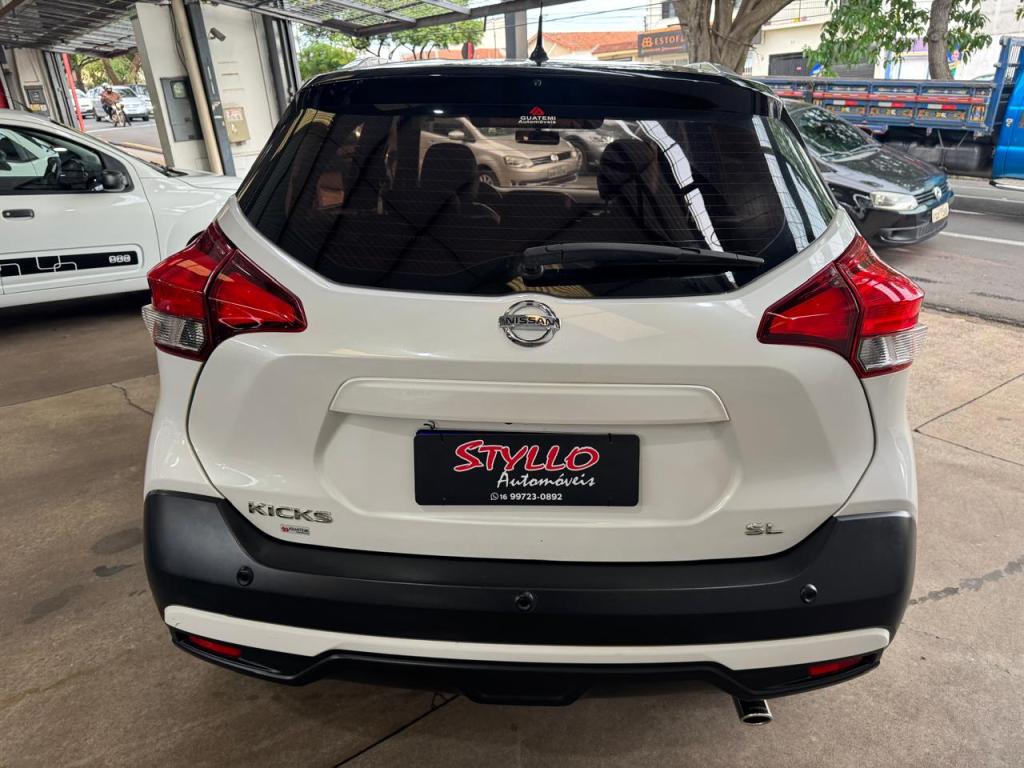 NISSAN Kicks - Foto