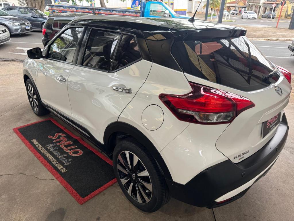NISSAN Kicks - Foto