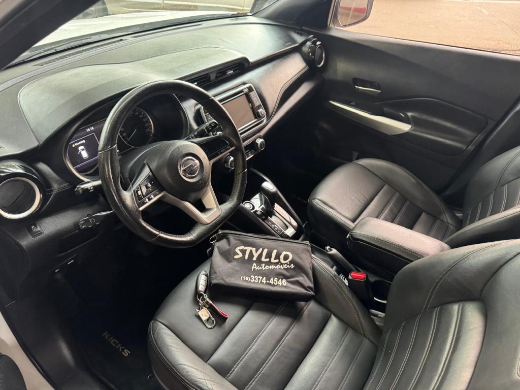 NISSAN Kicks - Foto