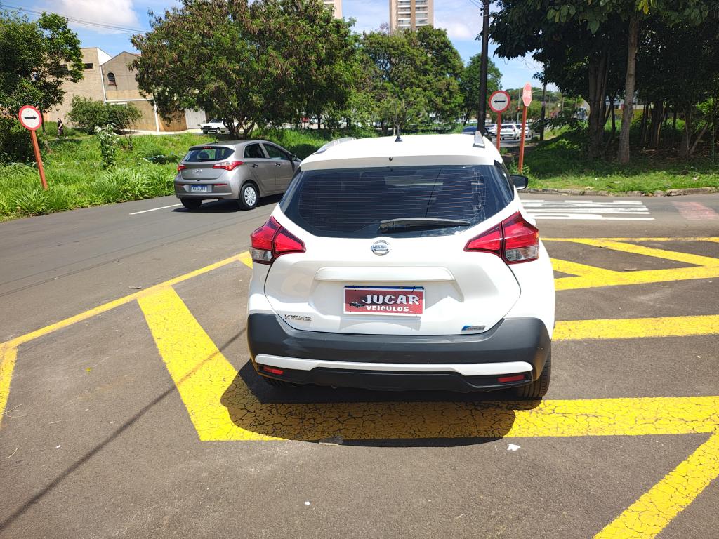 NISSAN Kicks - Foto