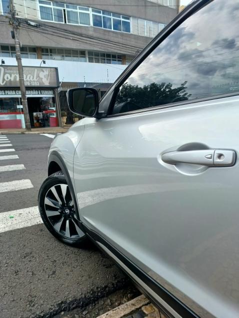 NISSAN Kicks - Foto