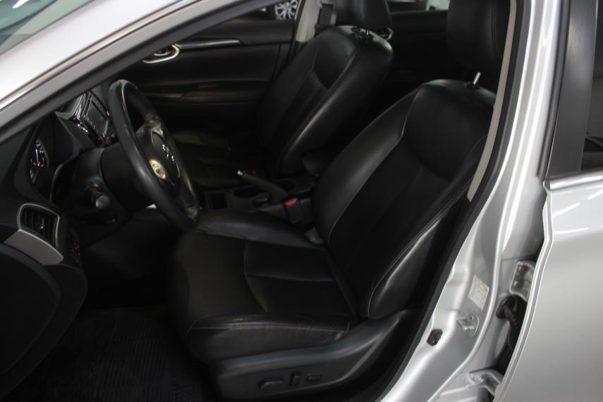 NISSAN Sentra - Foto