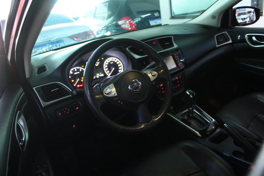 NISSAN Sentra - Foto