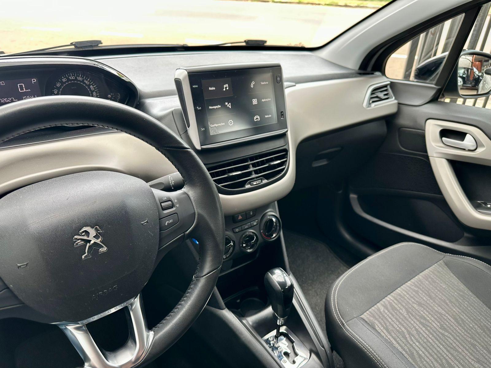 PEUGEOT 2008 - Foto