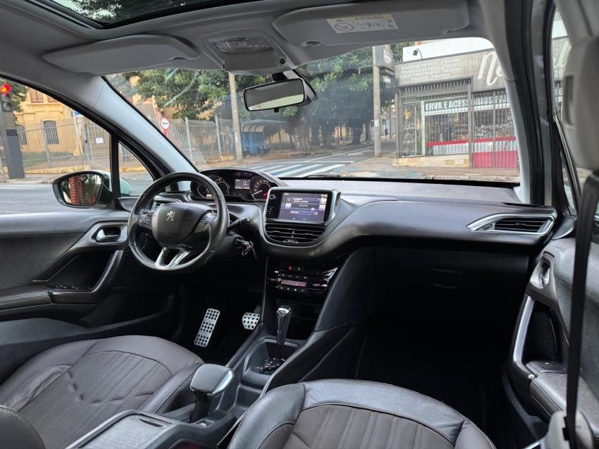 PEUGEOT 2008 - Foto