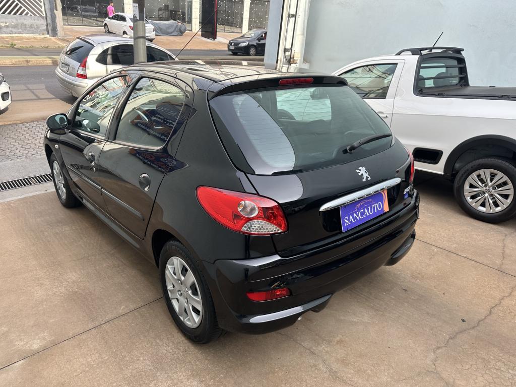 PEUGEOT 207 Hatch - Foto