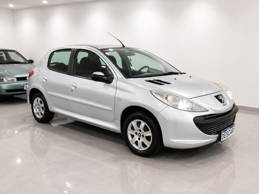 PEUGEOT 207 Hatch - Foto
