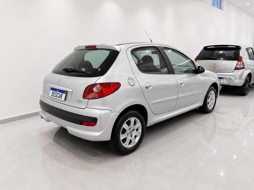 PEUGEOT 207 Hatch - Foto