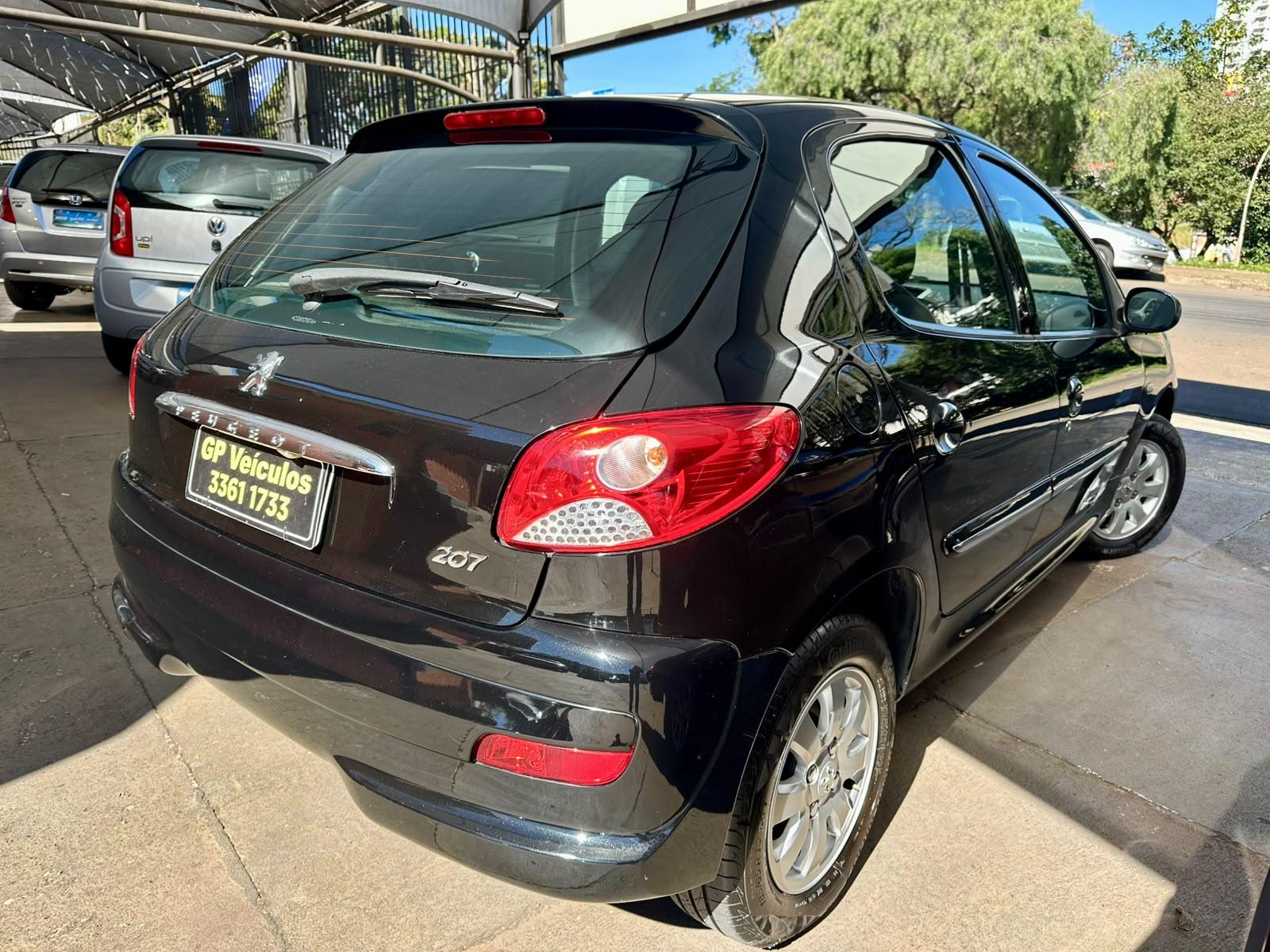 PEUGEOT 207 Hatch - Foto