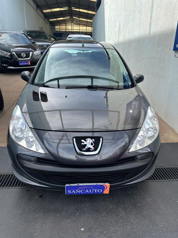 PEUGEOT 207 Hatch - Foto