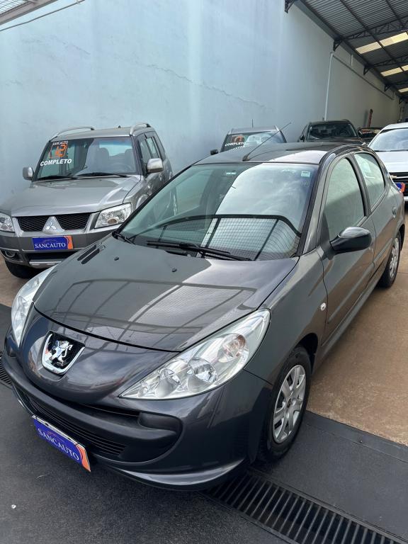 PEUGEOT 207 Hatch - Foto