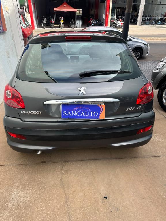 PEUGEOT 207 Hatch - Foto