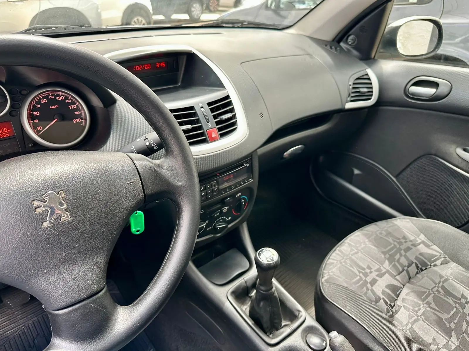 PEUGEOT 207 SW - Foto