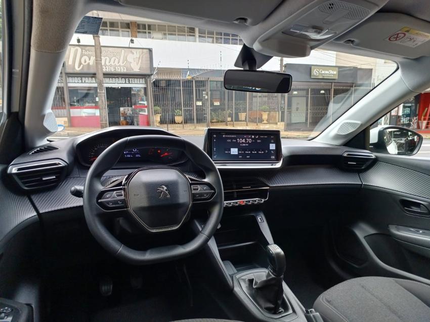 PEUGEOT 208 - Foto
