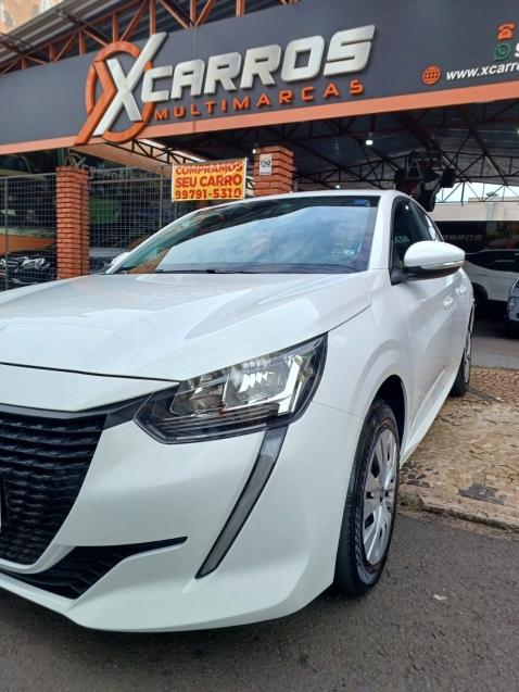 PEUGEOT 208 - Foto