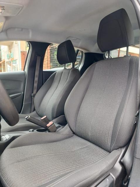 PEUGEOT 208 - Foto