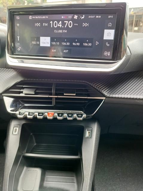 PEUGEOT 208 - Foto