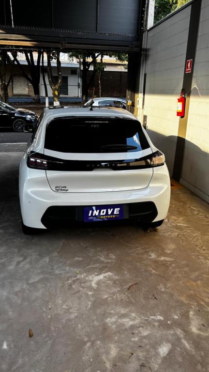 PEUGEOT 208 - Foto
