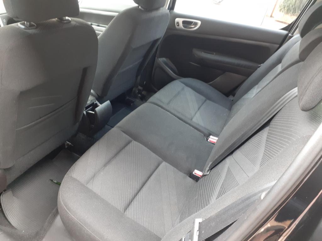 PEUGEOT 307 Hatch - Foto