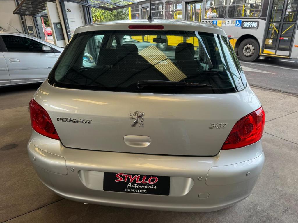 PEUGEOT 307 Hatch - Foto