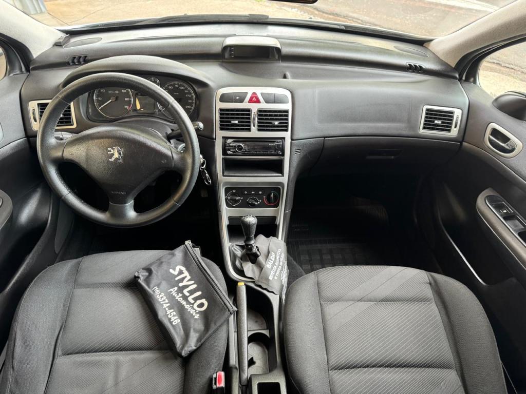 PEUGEOT 307 Hatch - Foto