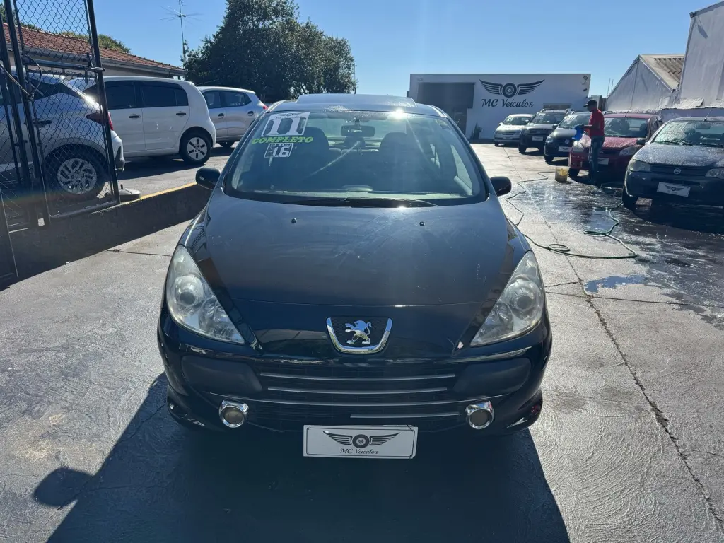 PEUGEOT 307 Sedan - Foto