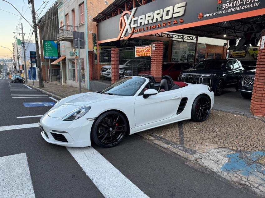 PORSCHE 718 - Foto