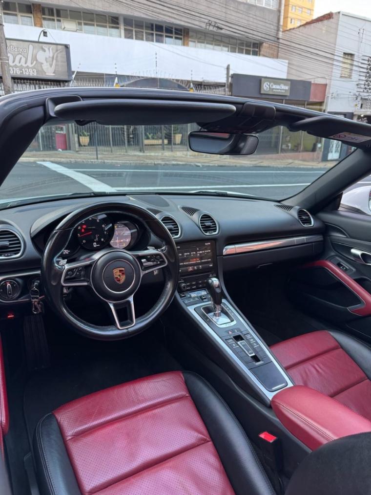 PORSCHE 718 - Foto