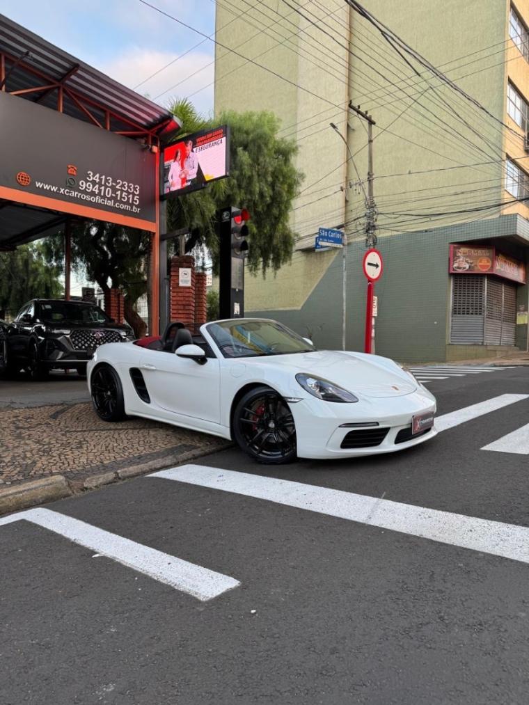 PORSCHE 718 - Foto