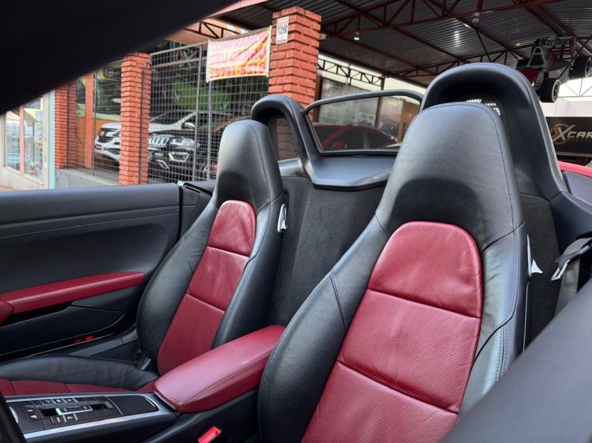 PORSCHE 718 - Foto